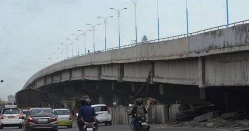 പാലാരിവട്ടം പാലം ; മന്ത്രിയും ഉദ്യോഗസ്ഥരും കരാറുകാരും ചേര്‍ന്ന് സര്‍ക്കാരിന് വരുത്തിയത് എട്ടേകാല്‍ കോടിയുടെ നഷ്ടം ; കേസില്‍ കുറ്റപത്രം വൈകുന്നു ; വിജിലന്‍സ് അന്വേഷണം പൂര്‍ത്തിയായി ഒരു വര്‍ഷം പിന്നിട്ടിട്ടും നടപടിയില്ല