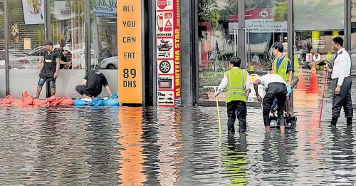 യുഎഇയില്‍ വ്യാഴാഴ്ച വരെ ശക്തമായ മഴയ്ക്കും കാറ്റിനും സാധ്യത ; ജാഗ്രതാ നിര്‍ദ്ദേശം