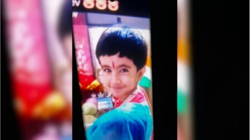 അഞ്ചുവയസുകാരന്റെ തലയില്‍ ഇഷ്ടിക കൊണ്ടടിച്ചു കൊലപ്പെടുത്തി ; അച്ഛന്റെ ഡ്രൈവര്‍ക്കായി തിരച്ചില്‍