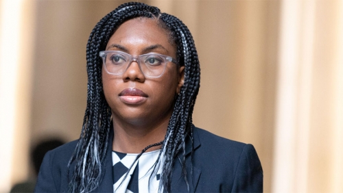 പാര്‍ട്ടി നേതൃ സ്ഥാനത്തെത്തുമ്പോള്‍ പാപ്പരായിരുന്നു , ആഭ്യന്തര പ്രശ്‌നങ്ങളുണ്ടായിരുന്നു ; തുറഞ്ഞുപറഞ്ഞ് കെമി ബാഡ്‌നോക്ക്